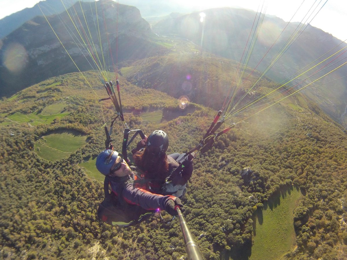 VOLAR EN PARAPENTE (Organya) - All You Need to Know BEFORE You Go