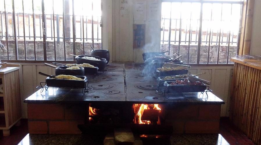 Restaurante Panela de Ferro