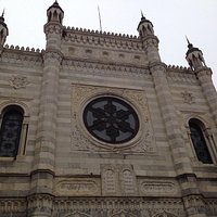Facciata della Sinagoga di Vercelli
