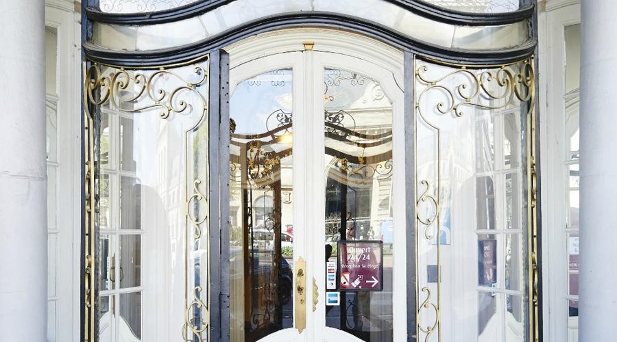 entrance hotel