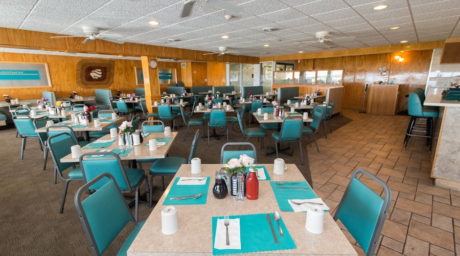 Adventurer Pancake House at the Adventurer Oceanfront Inn