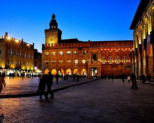 bologna italy attractions