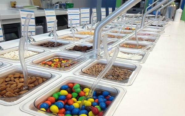 Whirled Peace Frozen Yogurt and Smoothies