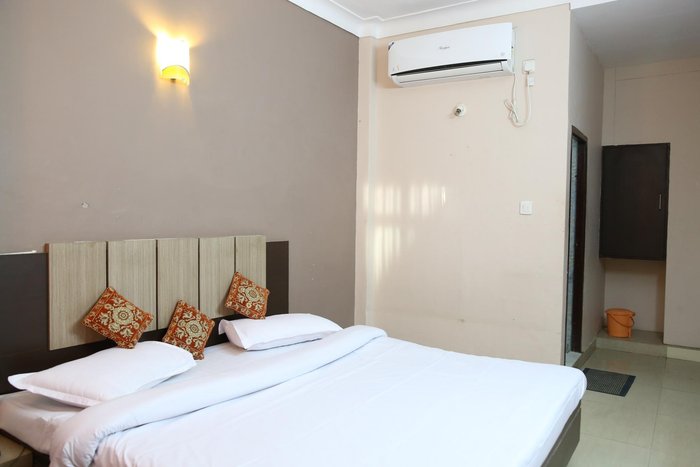 Hotel Shubh Laxmi Rooms: Pictures & Reviews - Tripadvisor