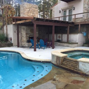 Hot Tub, Pool and Outdoor Fireplace