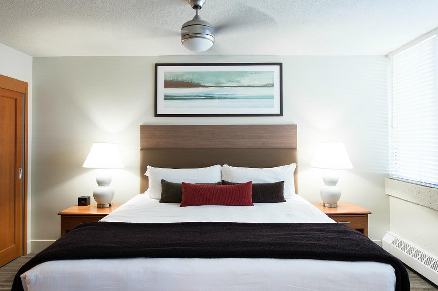 WEST COAST SUITES AT UBC - Updated 2022 Prices & Hotel Reviews