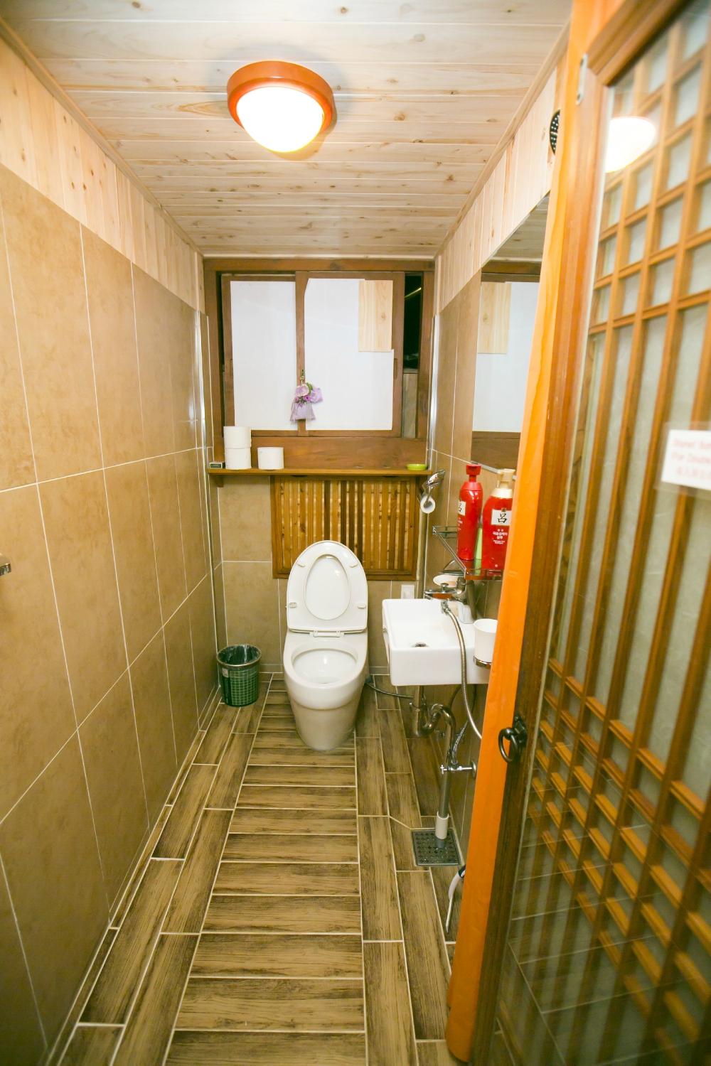 Hotel photo 12 of Bukchonmaru Hanok Guesthouse.