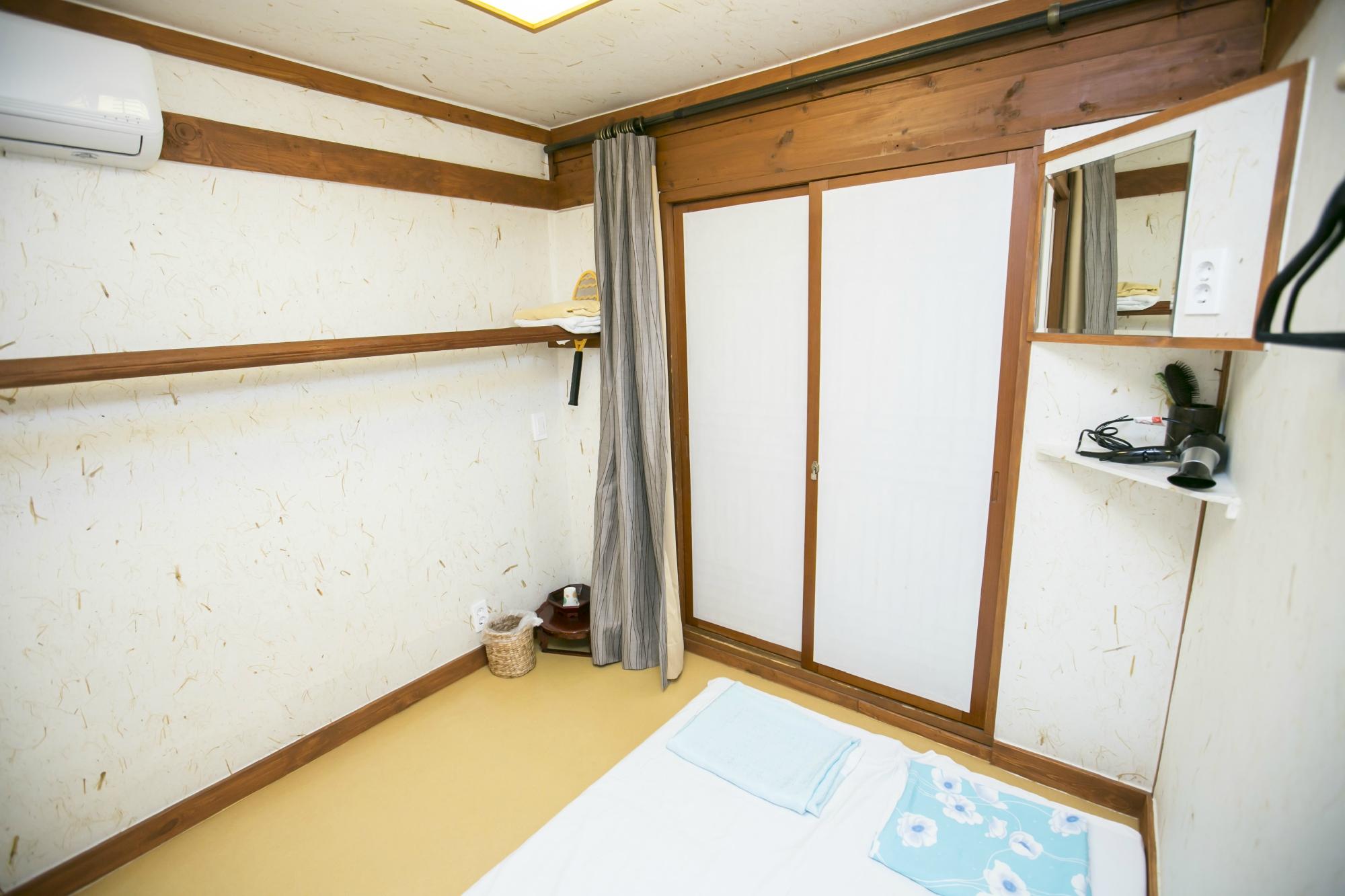 Hotel photo 13 of Bukchonmaru Hanok Guesthouse.