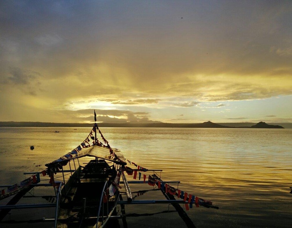 Talisay Green Lake Resort by null