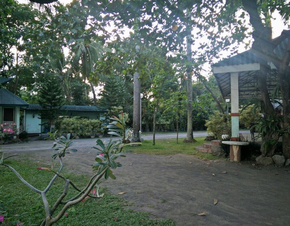 Talisay Green Lake Resort by null