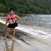 Pouca extensão de areia.