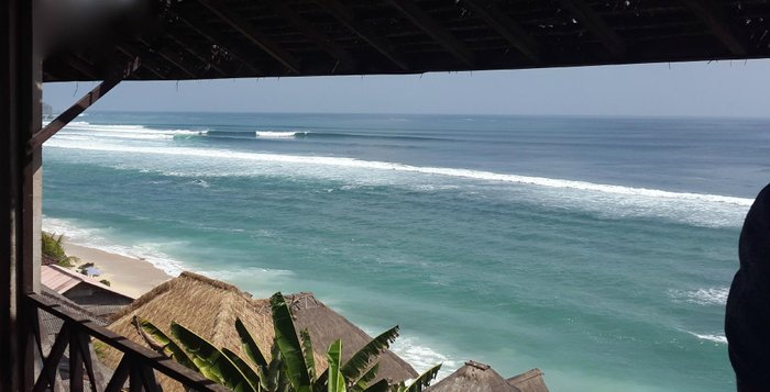 The Bambu Hut Spa - More reasons to LOVE Bingin! Come visit our spa on the  next corner after Cashew Tree!