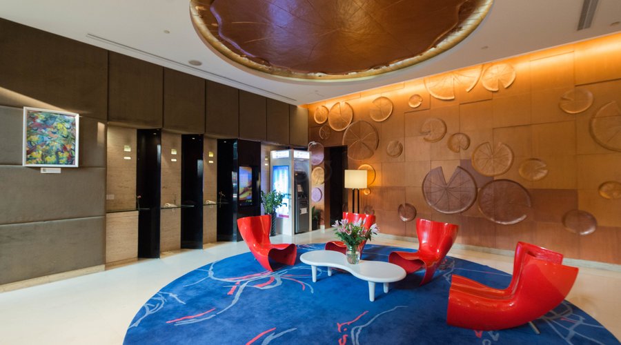 Lobby at the Jianguo Hotel