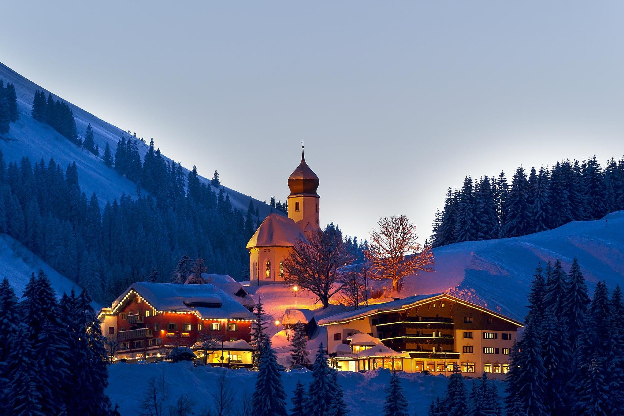 Alpinresort Damüls image