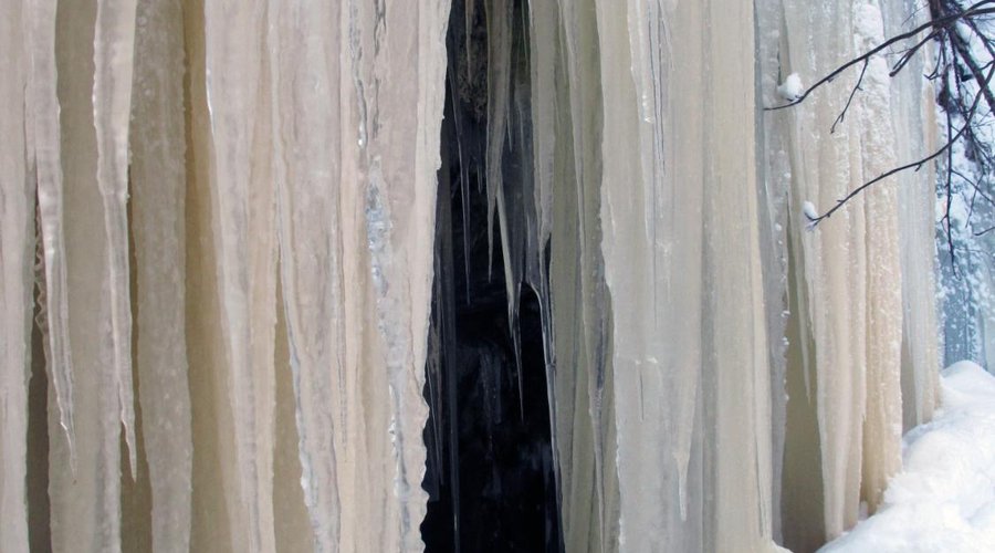 Räsävaara IceCaves