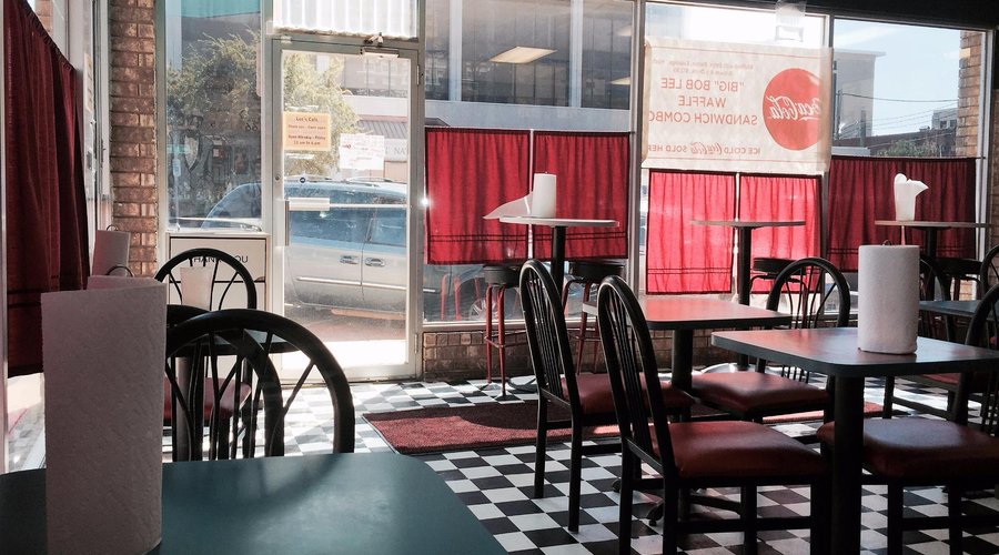 Lee's Cafe