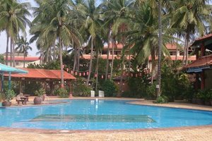 Bể bơi & Bãi biển