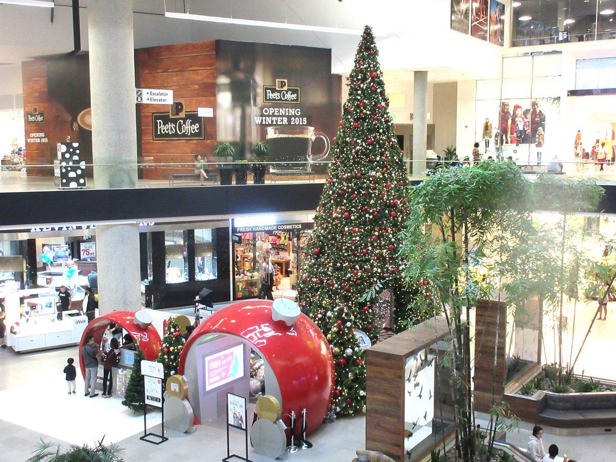Huge Arcadia Mall Alert in the San Gabriel Valley: Westfield Santa