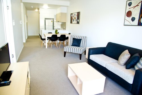 JACANA APARTMENTS (Townsville) - Apartment Reviews, Photos, Rate ...