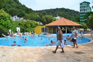 Piscina e praia