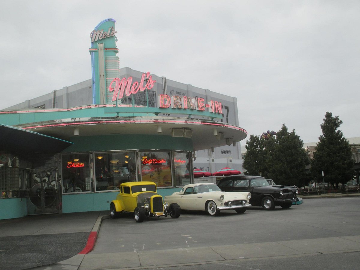 MEL'S DRIVE-IN, Orlando - Florida Center - Restaurant Reviews, Photos ...