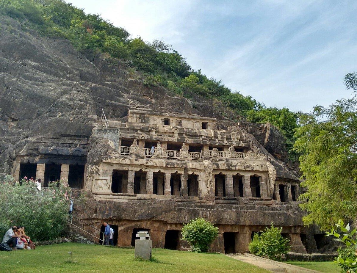 Undavalli Caves 口コミ・写真・地図・情報 トリップアドバイザー