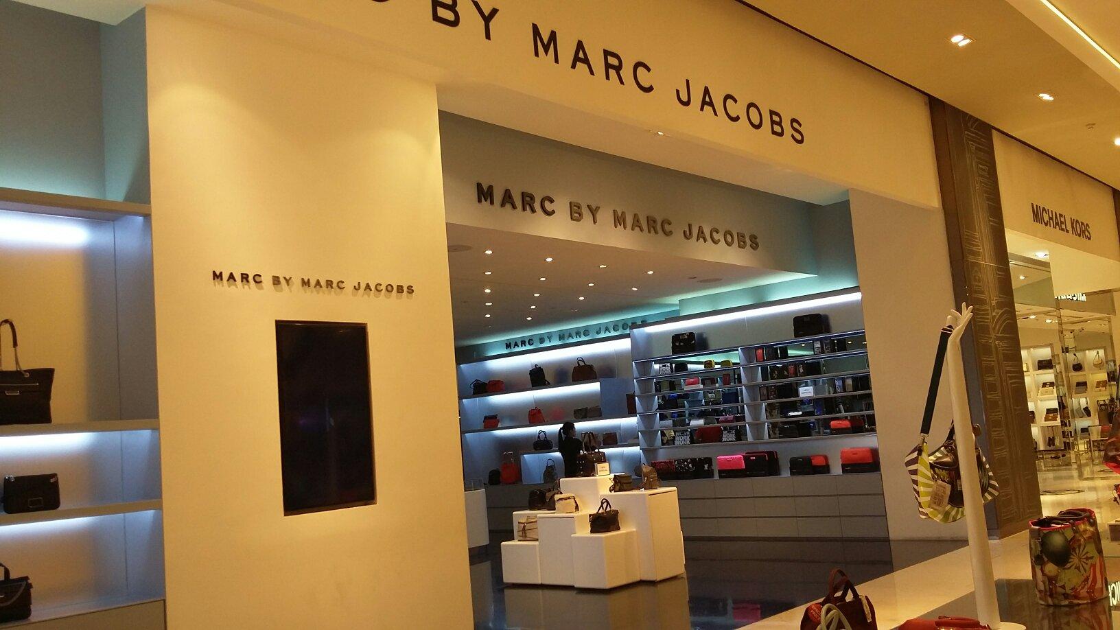 Marc jacobs galeries lafayette sale