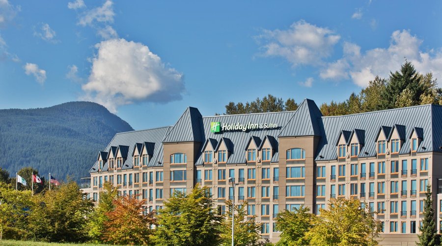 Holiday Inn Hotel and Suites North Vancouver