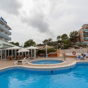 The Pool at the Hotel Argos