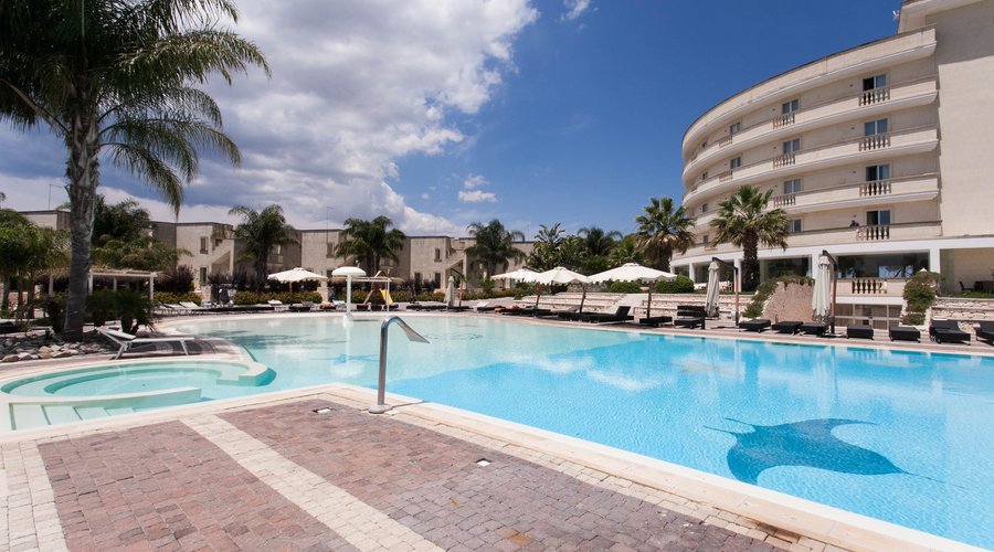 The Pool at the Grand Hotel dei Cavalieri