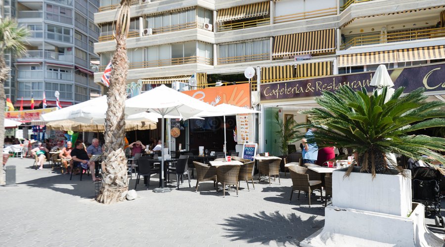 Street and Surrounding Area at the Hotel Nadal