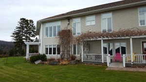 Cliffside Suites in Alma