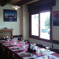 Da settembre sono cambiate un po di cose dal cuoco all'arte.Provare per credere . Cordialità e p