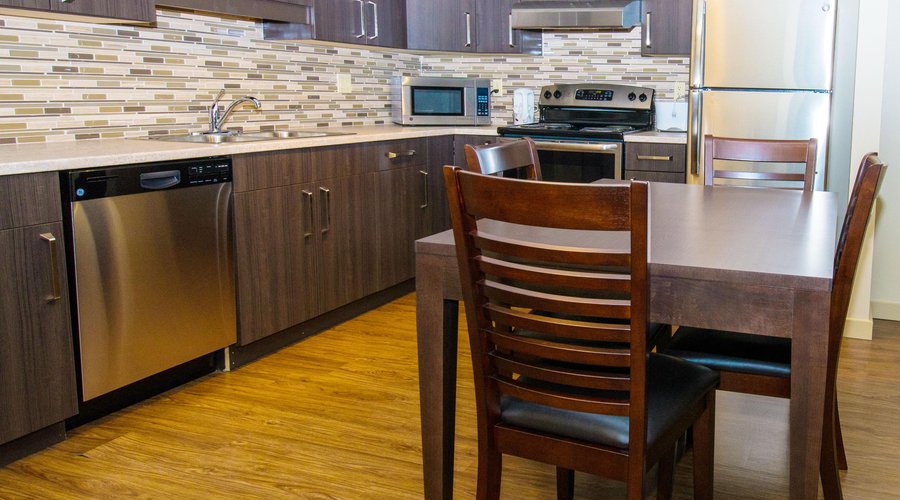 1 Bedroom Suite