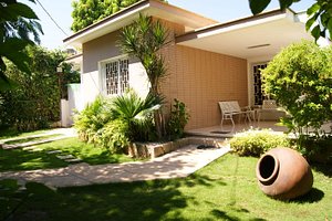 Guesthouse Space Miramar in Cuba, image may contain: Backyard, Yard, Villa, Garden