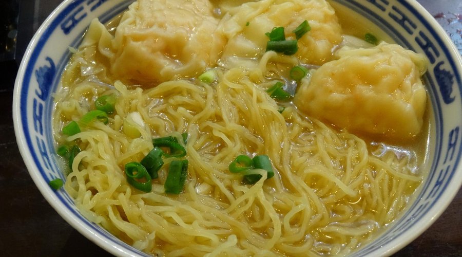 雲呑麺