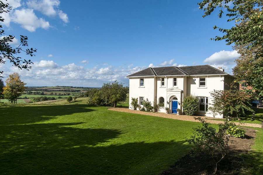 Staverton Hall Updated 21 Prices B B Reviews And Photos Tripadvisor Staverton Hall Updated 21 Prices B B Reviews And Photos Tripadvisor