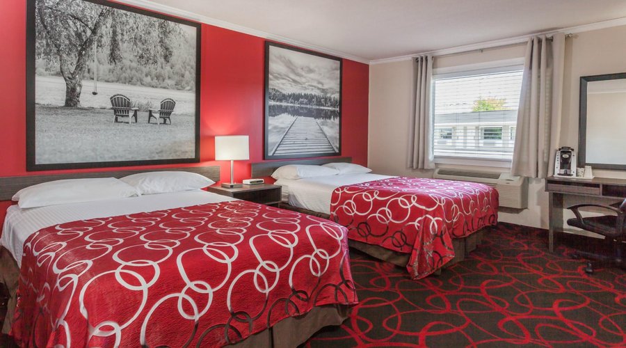 2 Double Bed Room