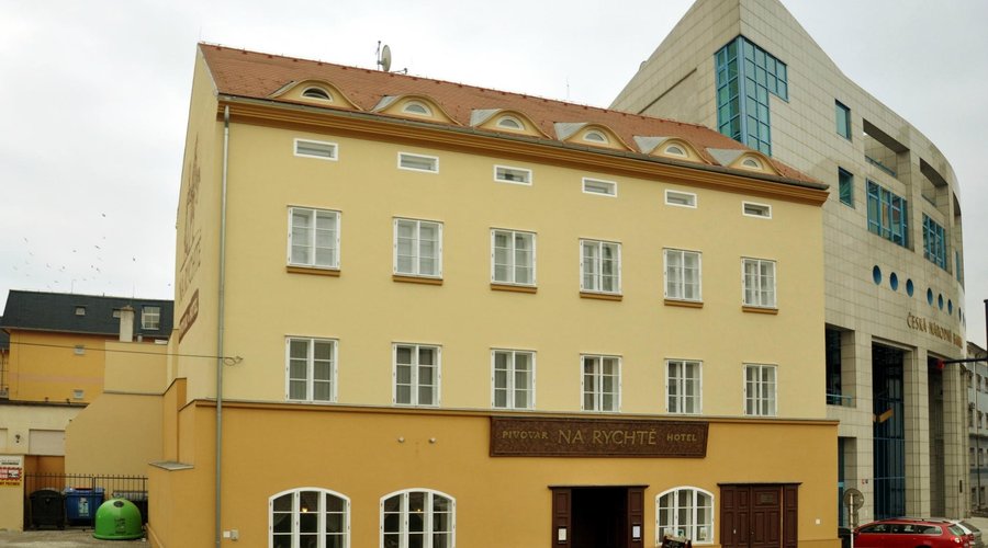 Budova objektu Pivovar Hotel Na Rychtě