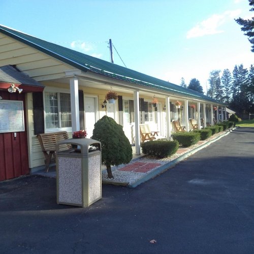 The Weathervane Motel image