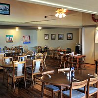 High-Tide Cafe Inside