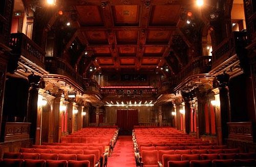 Theatres and Playhouses in Paris - Theatre in Paris - Shows & Experiences