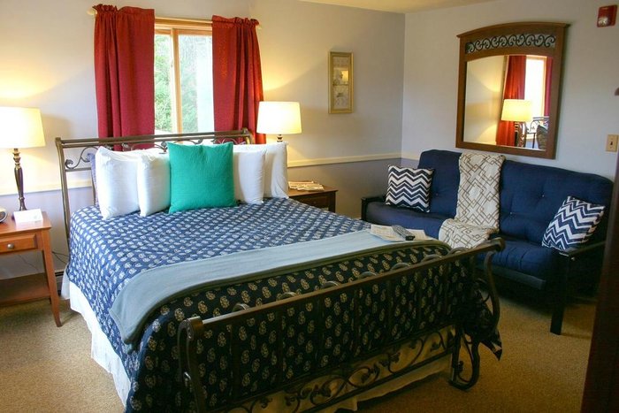 WHITE HORSE LODGE $109 ($̶1̶2̶1̶) - Updated 2022 Prices & B&B Reviews ...