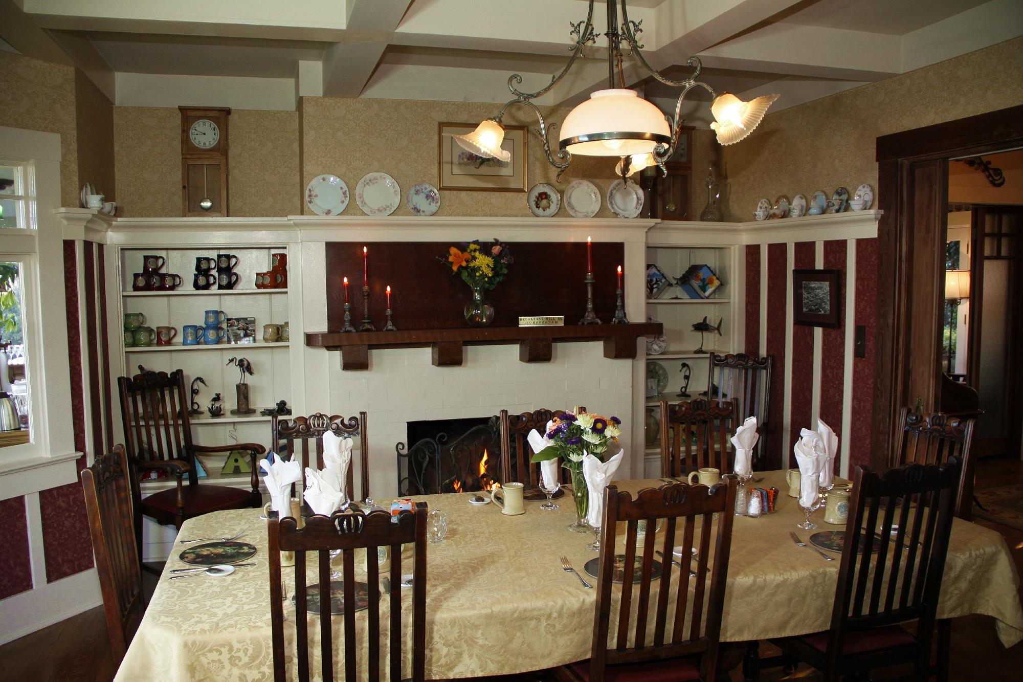 The Jabberwock Inn B&B (Monterey, Californie) : Tarifs 2023 Et 7 Avis