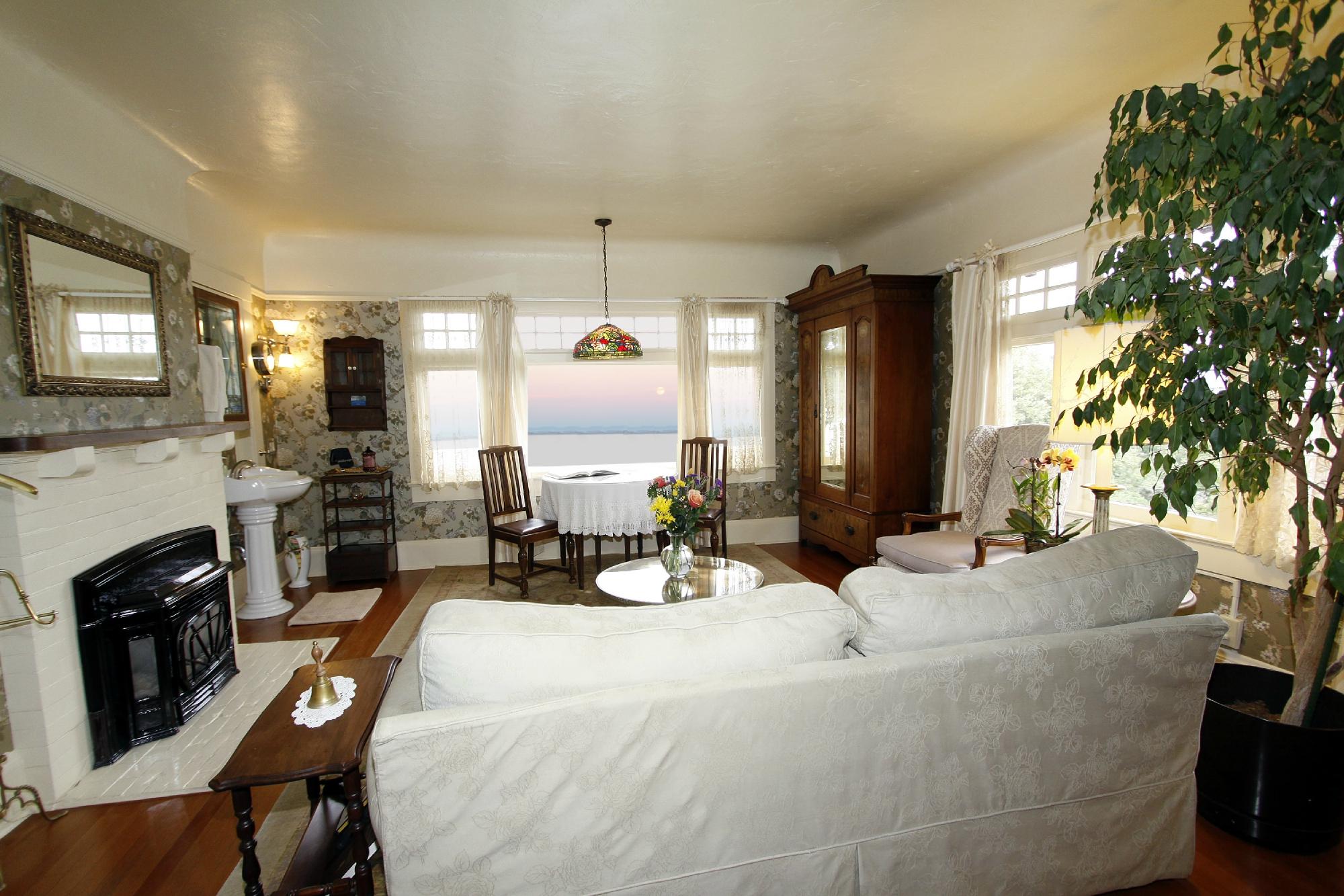 Hotel photo 5 of The Jabberwock Inn.