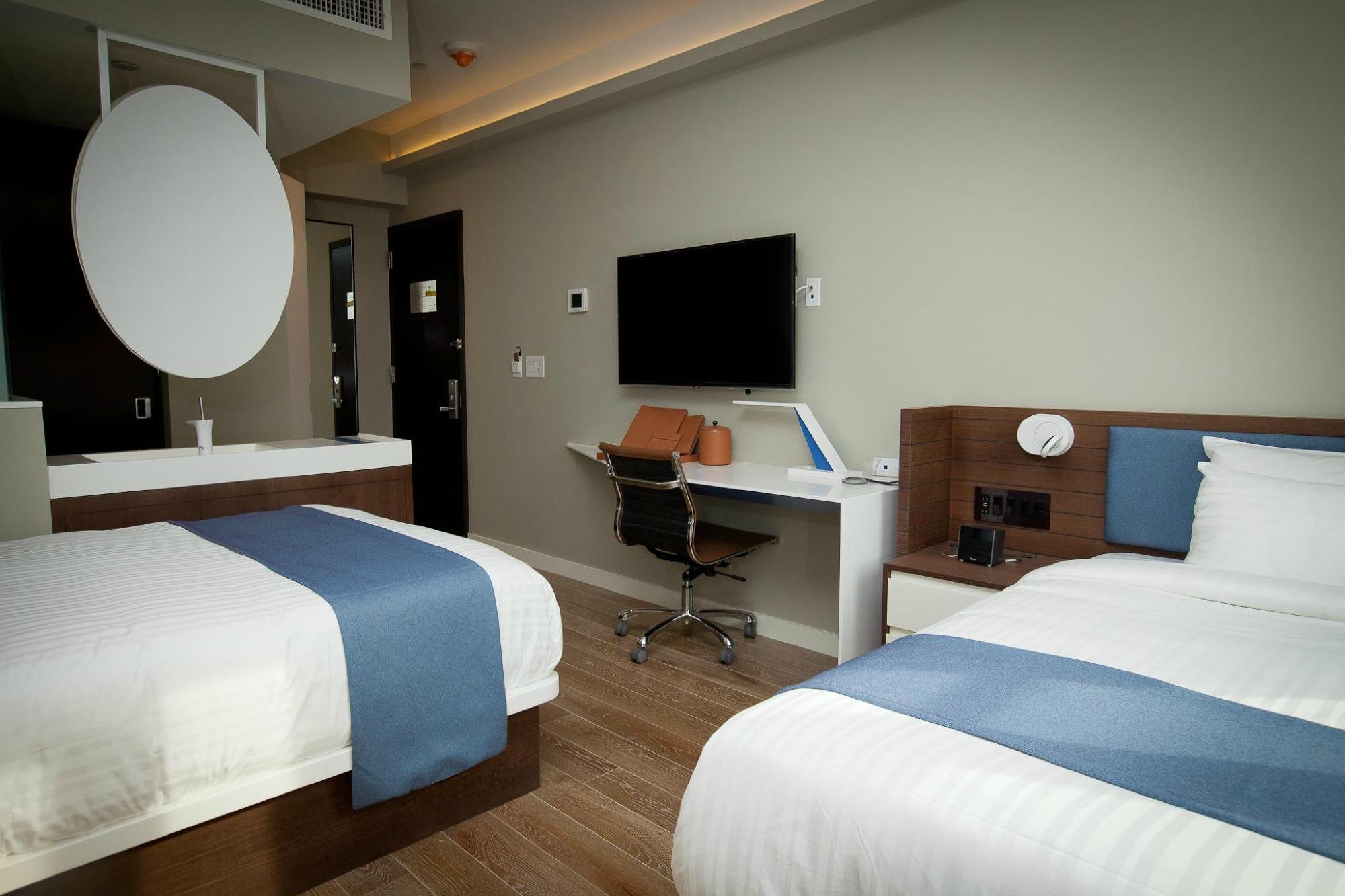 NobleDen Hotel by null