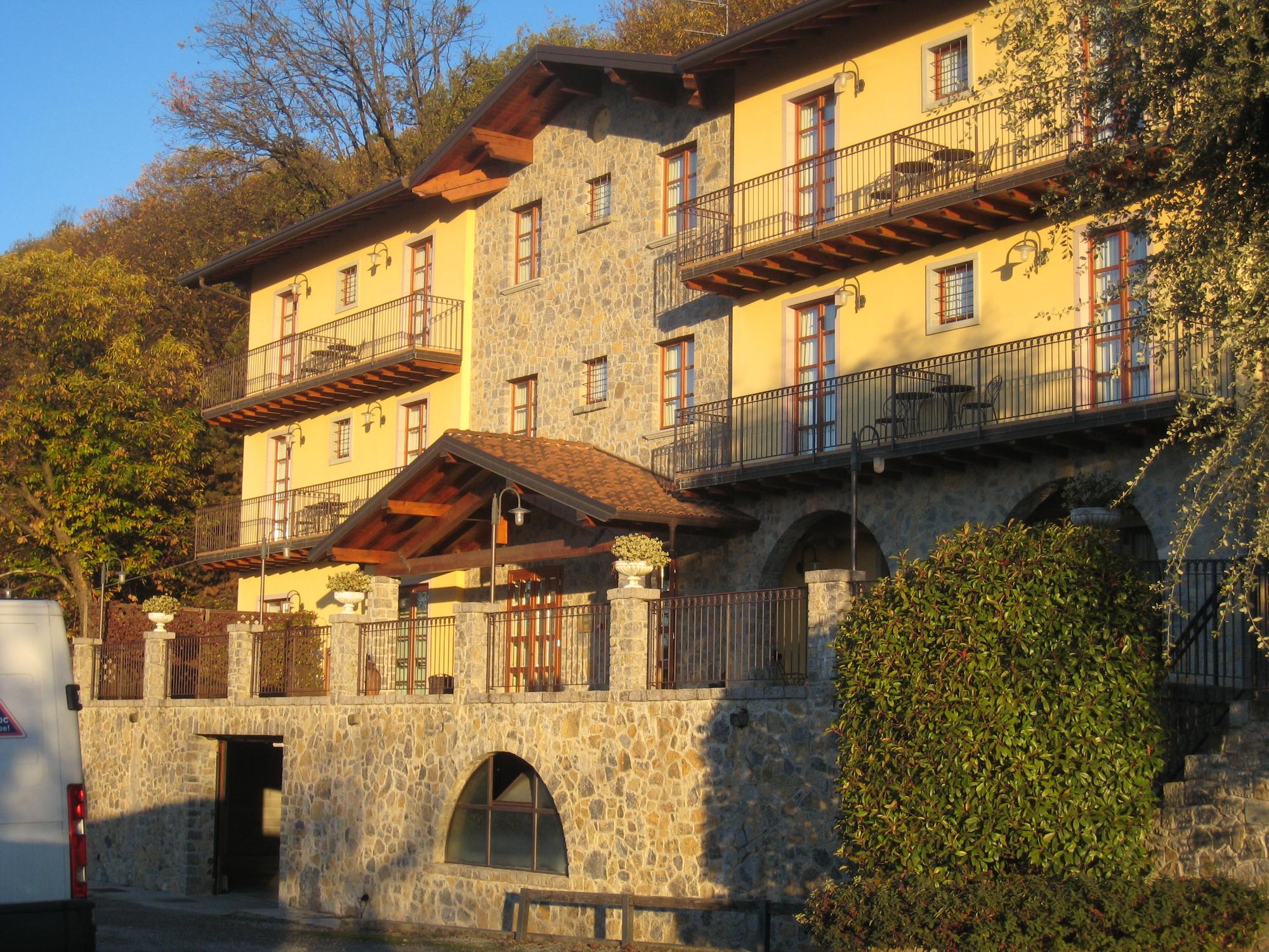 Hotel Camoretti image