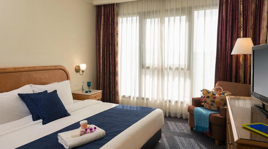 Room/suite