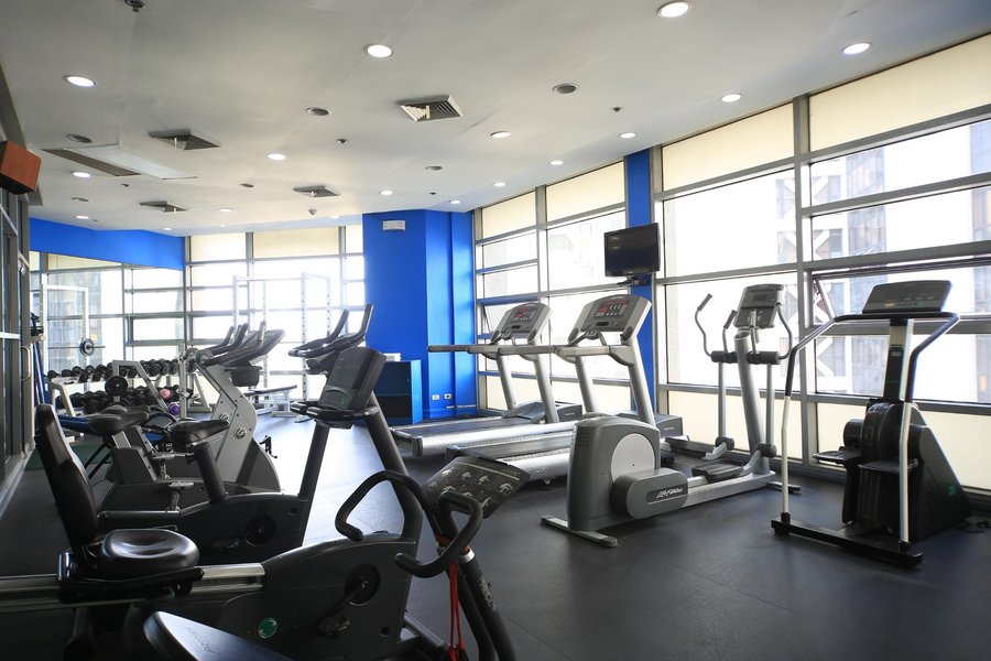 Fotos Y Opiniones Del Gimnasio Del Infinity Tower Suites Makati Tripadvisor