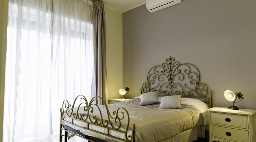 Gray room